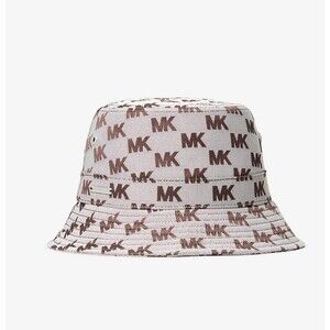 Michael Kors chocolate logo bucket hat. NWT. Unisexy